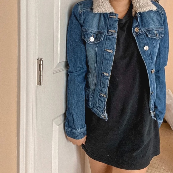 Sherpa Collared Jean Jacket - Picture 3 of 4